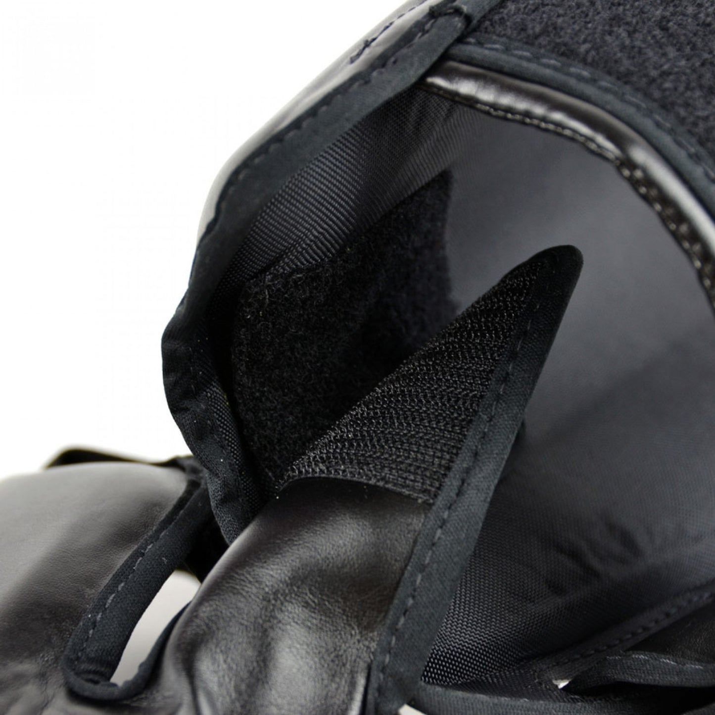 Fairtex SP7 Muay Thai Twister Detachable Shin Pads - Black