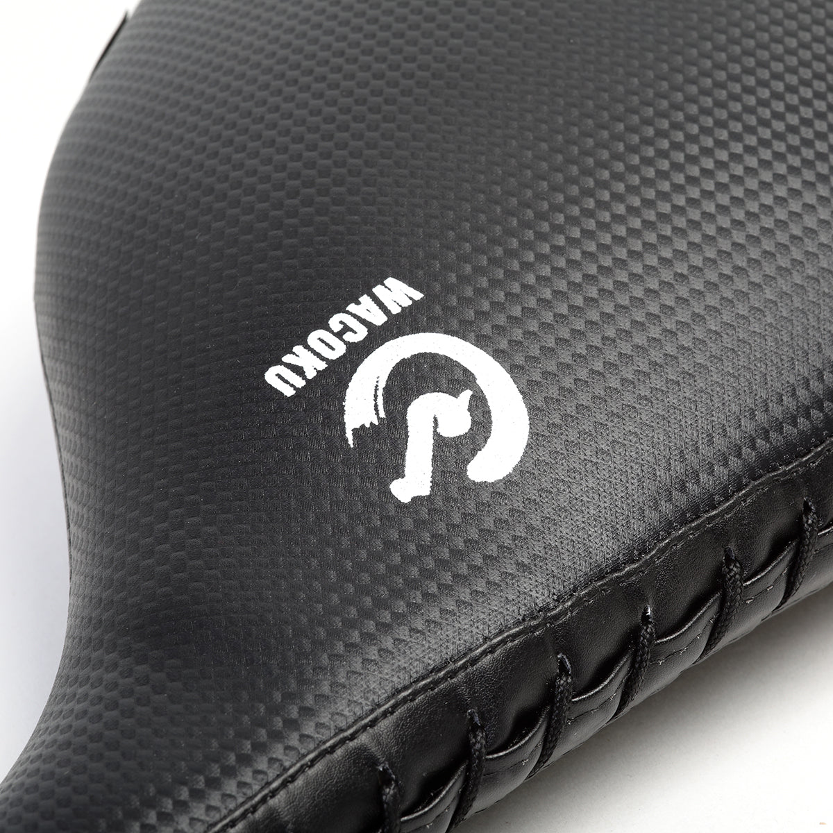 Wacoku Elite Black/ Red Vinyl Kick Paddle - Double